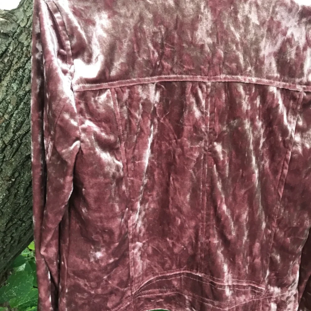 🌻NWT!! Beautiful Crushed Velvet Motorcycle Jacket - Picture 9 of 9